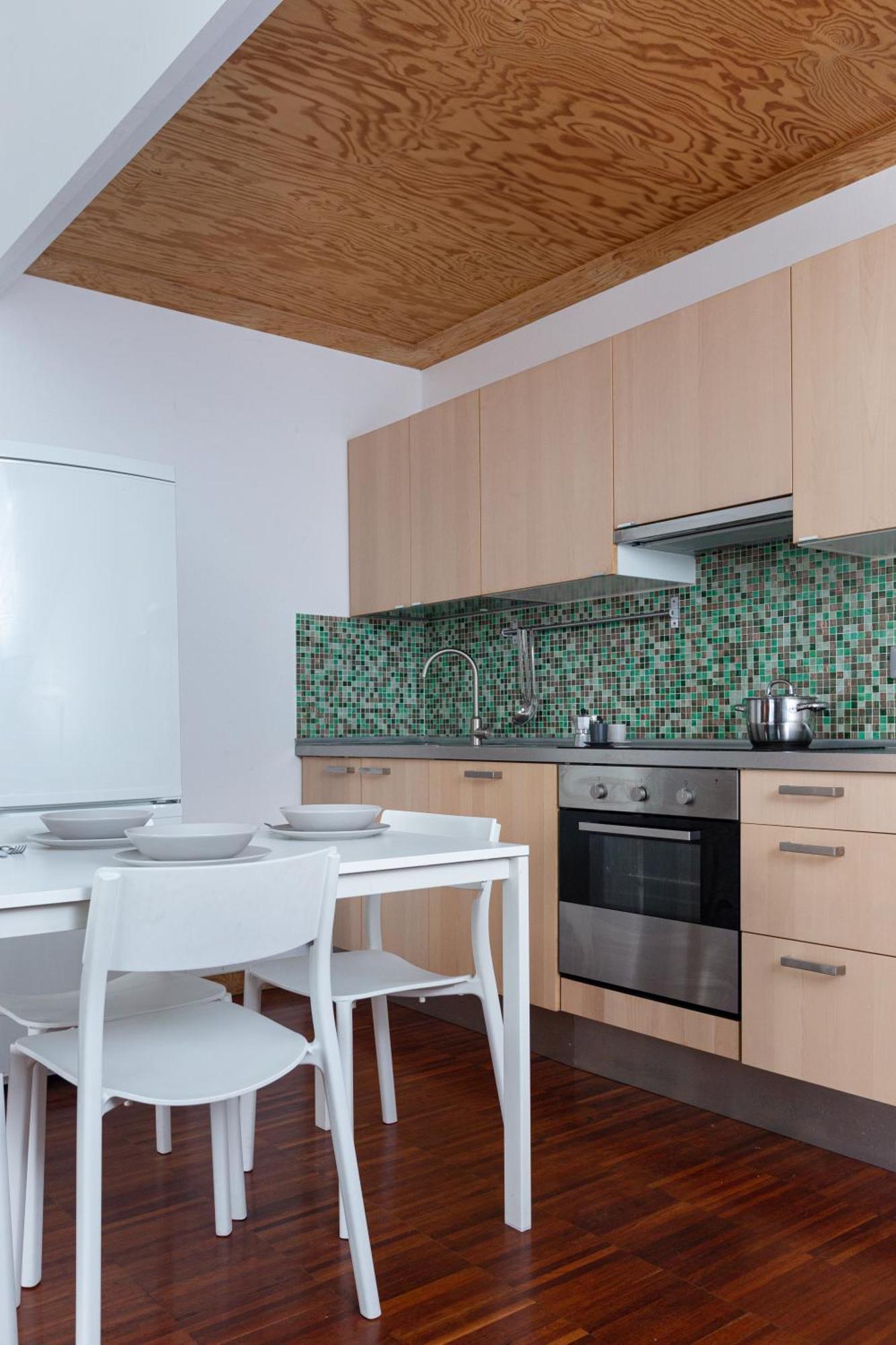 White And Brown Exclusive Loft With Terrace - Free Parking - M2 Station Apartment Milan Exterior photo